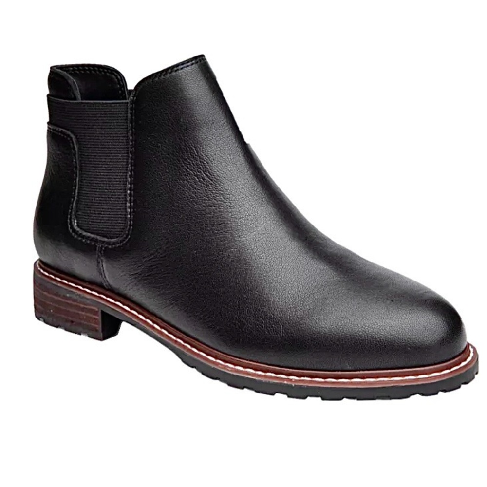 Cynthia Rowley Kelsey Black Chelsea Ankle Boot Size 8.5 NWT